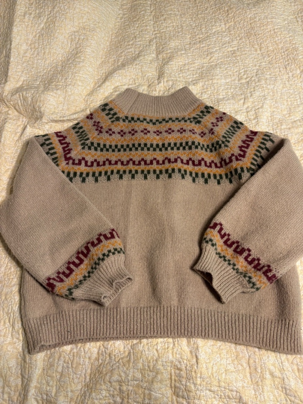 Cozy Fair Isle Crewneck Sweater in Beige with Multicolor Yoke